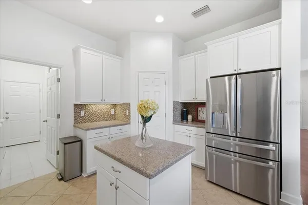 $699,000 | 3319 Majestic View Drive, Lutz, FL 33558