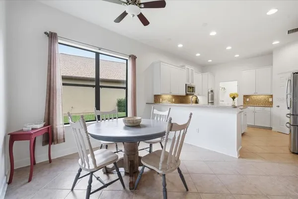 $699,000 | 3319 Majestic View Drive, Lutz, FL 33558