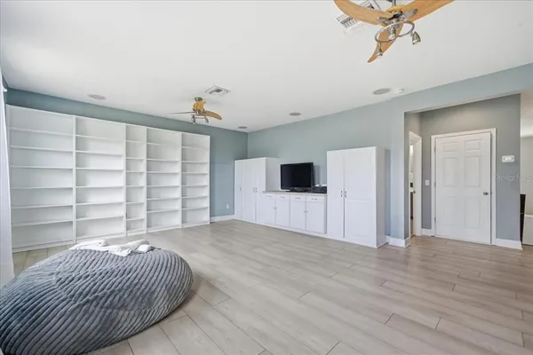 $699,000 | 3319 Majestic View Drive, Lutz, FL 33558