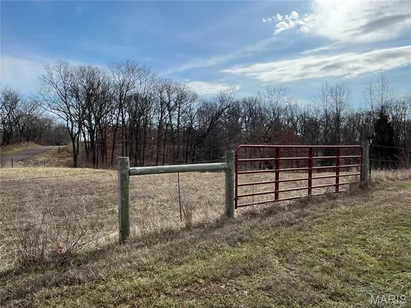 $360,000 | 0 Deer Run Road, Elsberry, MO 63343