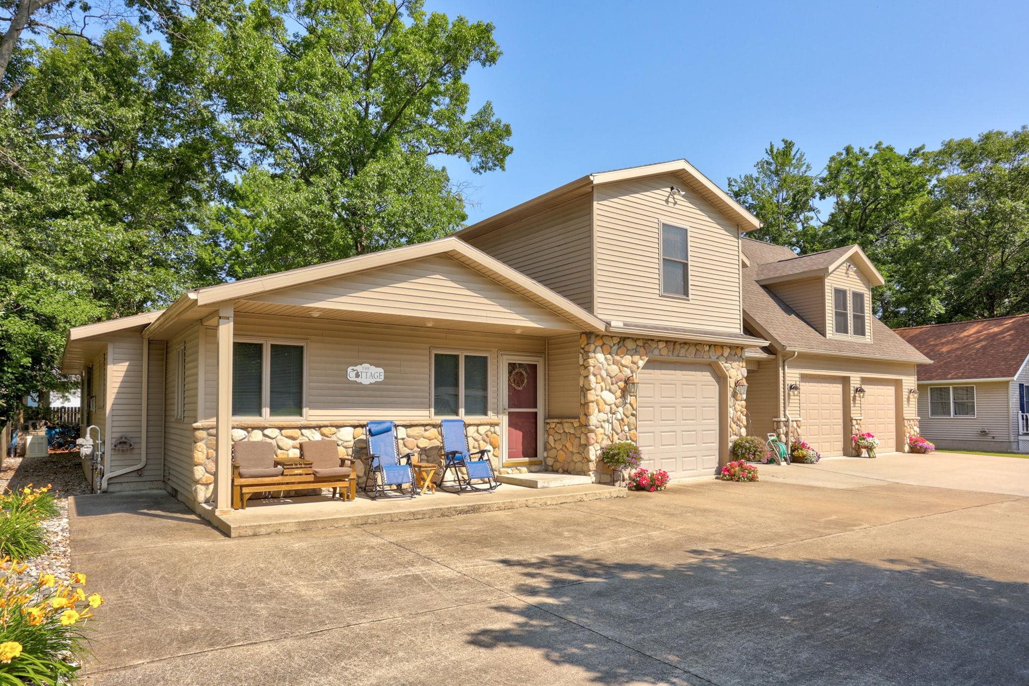 5852 Port Austin Road Caseville, MI 48725 - Photo 5 of 84