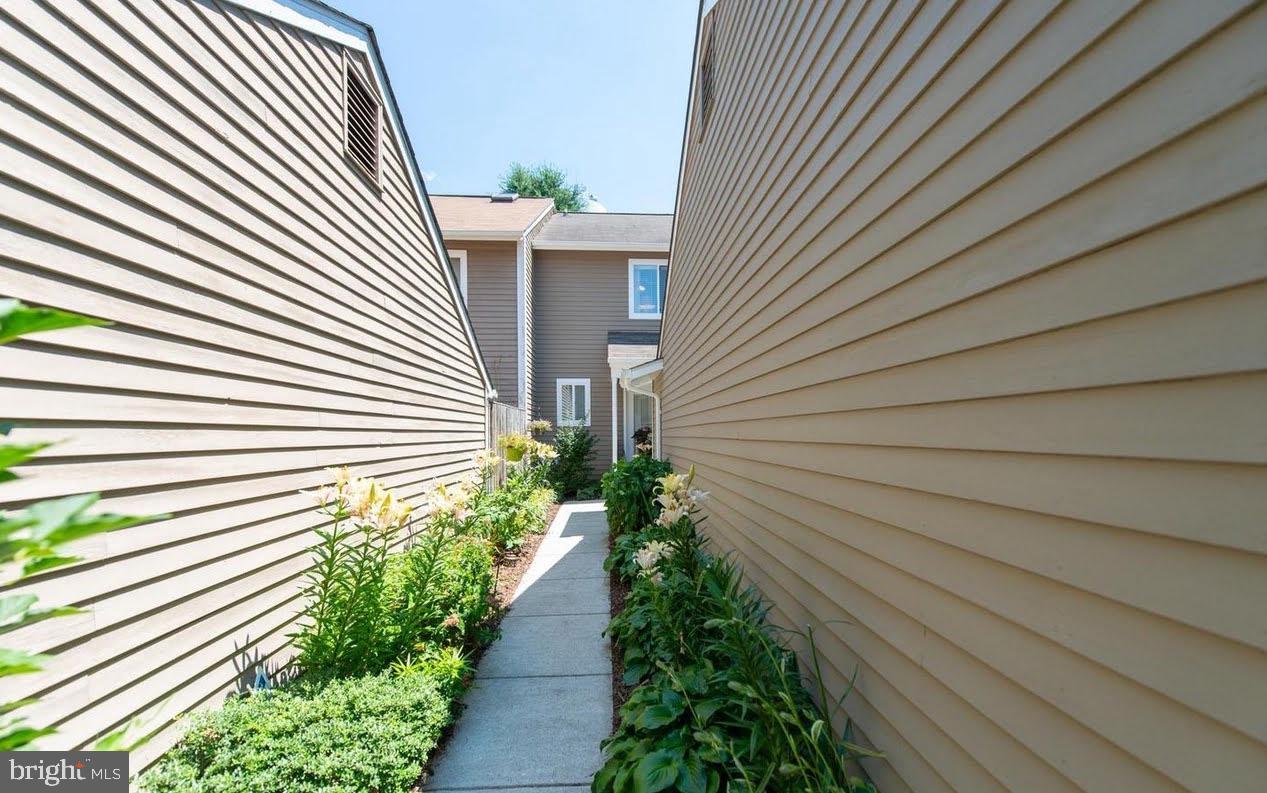 531 Chatterton Road Lutherville-Timonium, MD 21093 - Photo 2 of 5