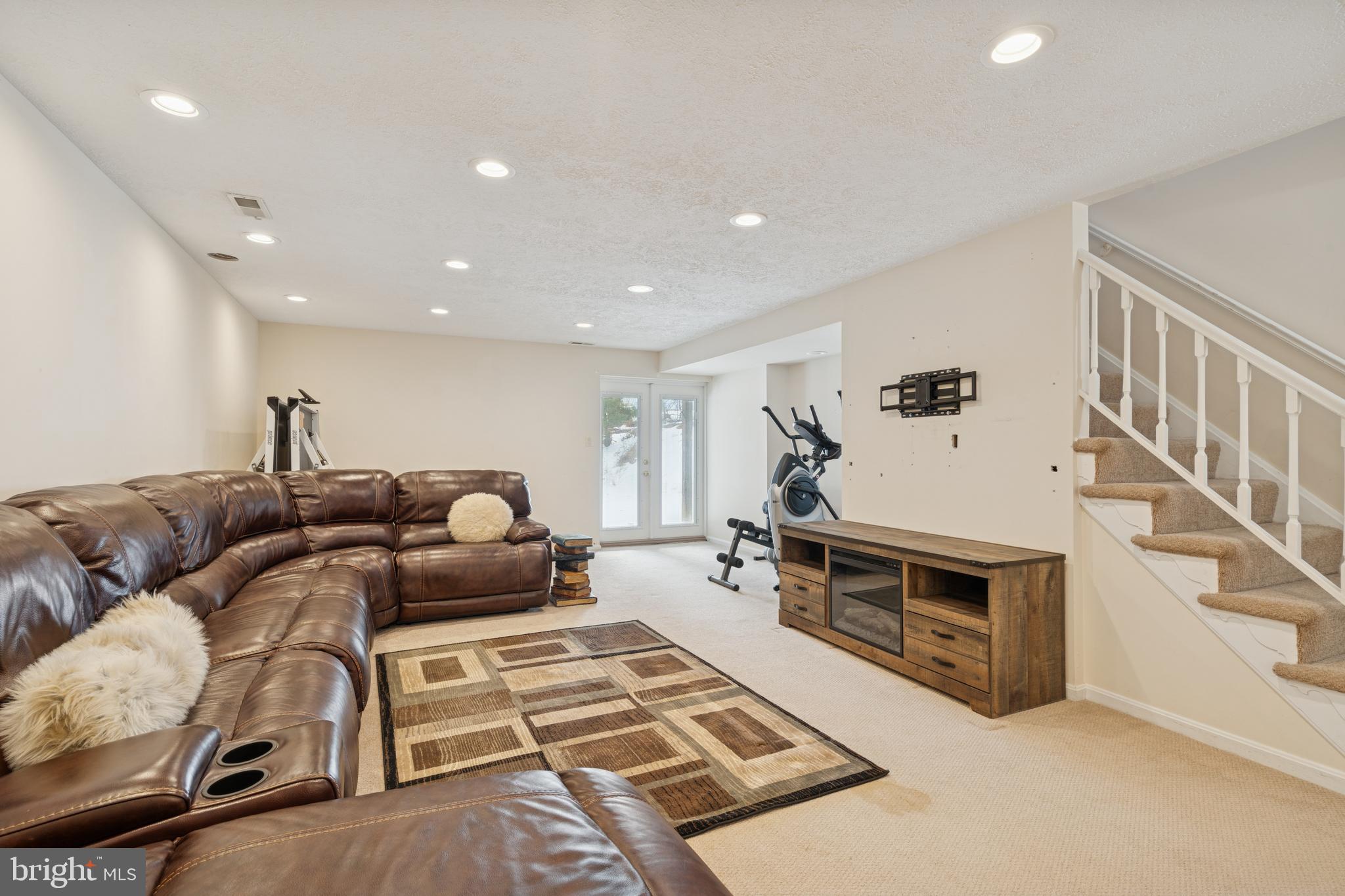 531 Chatterton Road Lutherville-Timonium, MD 21093 - Photo 32 of 37