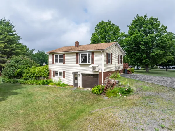 $336,000 | 15 Fitz Lane, Glenburn, ME 04401