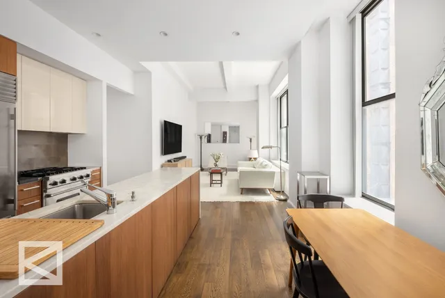 $1,395,000 | 260 Park Avenue South, Unit 3K | Flatiron