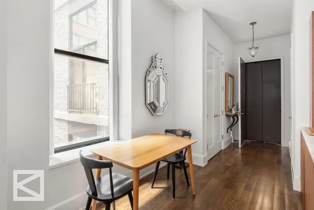 $1,395,000 | 260 Park Avenue South, Unit 3K | Flatiron