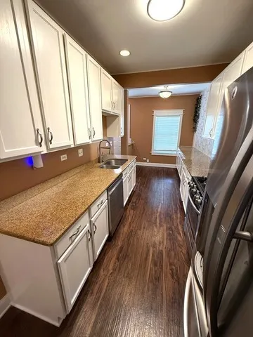 $2,400 | 2298 Reflections Drive, Unit 2298, Aurora, IL 60502