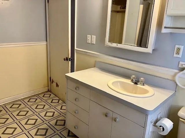 a view of a back yard