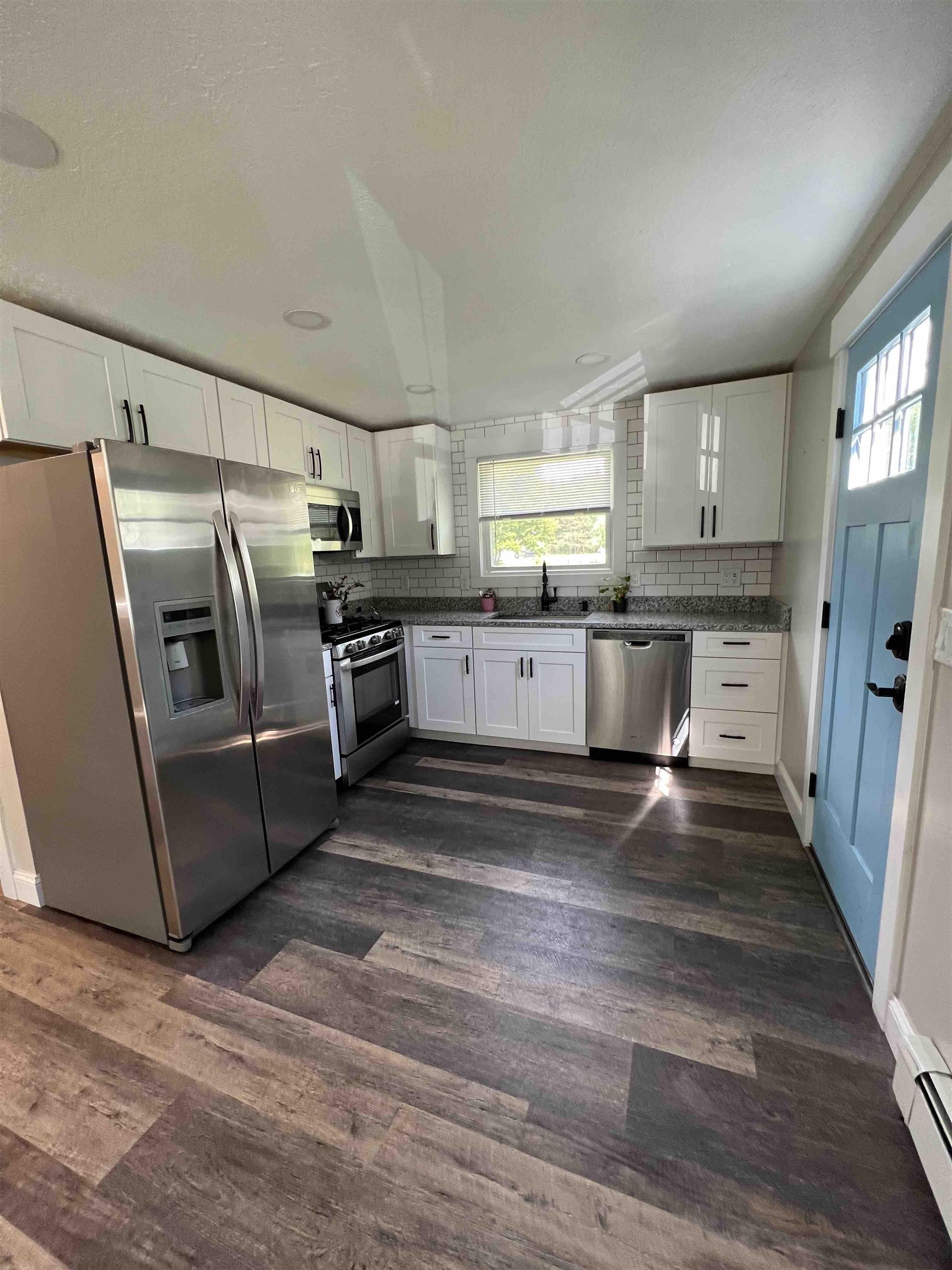 258 Clement Hill Road Hopkinton, NH 03229 - Photo 6 of 18