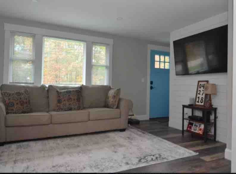 258 Clement Hill Road Hopkinton, NH 03229 - Photo 7 of 18