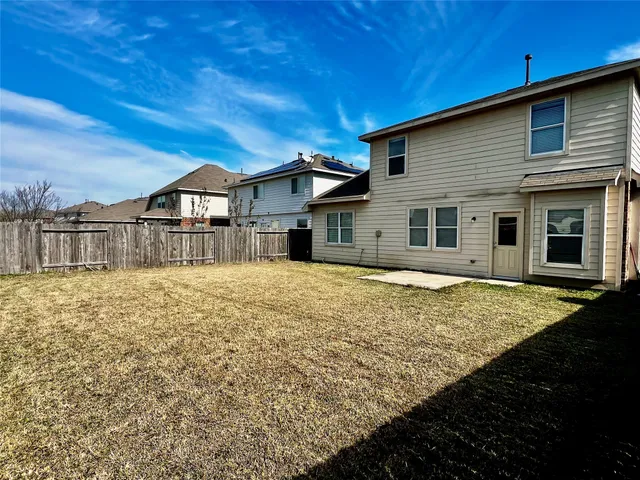 $2,050 | 4327 Payton Manor Lane, Katy, TX 77449