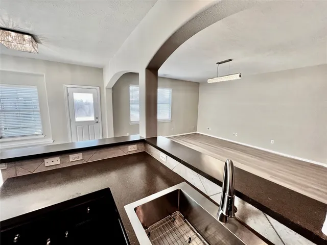 $2,050 | 4327 Payton Manor Lane, Katy, TX 77449