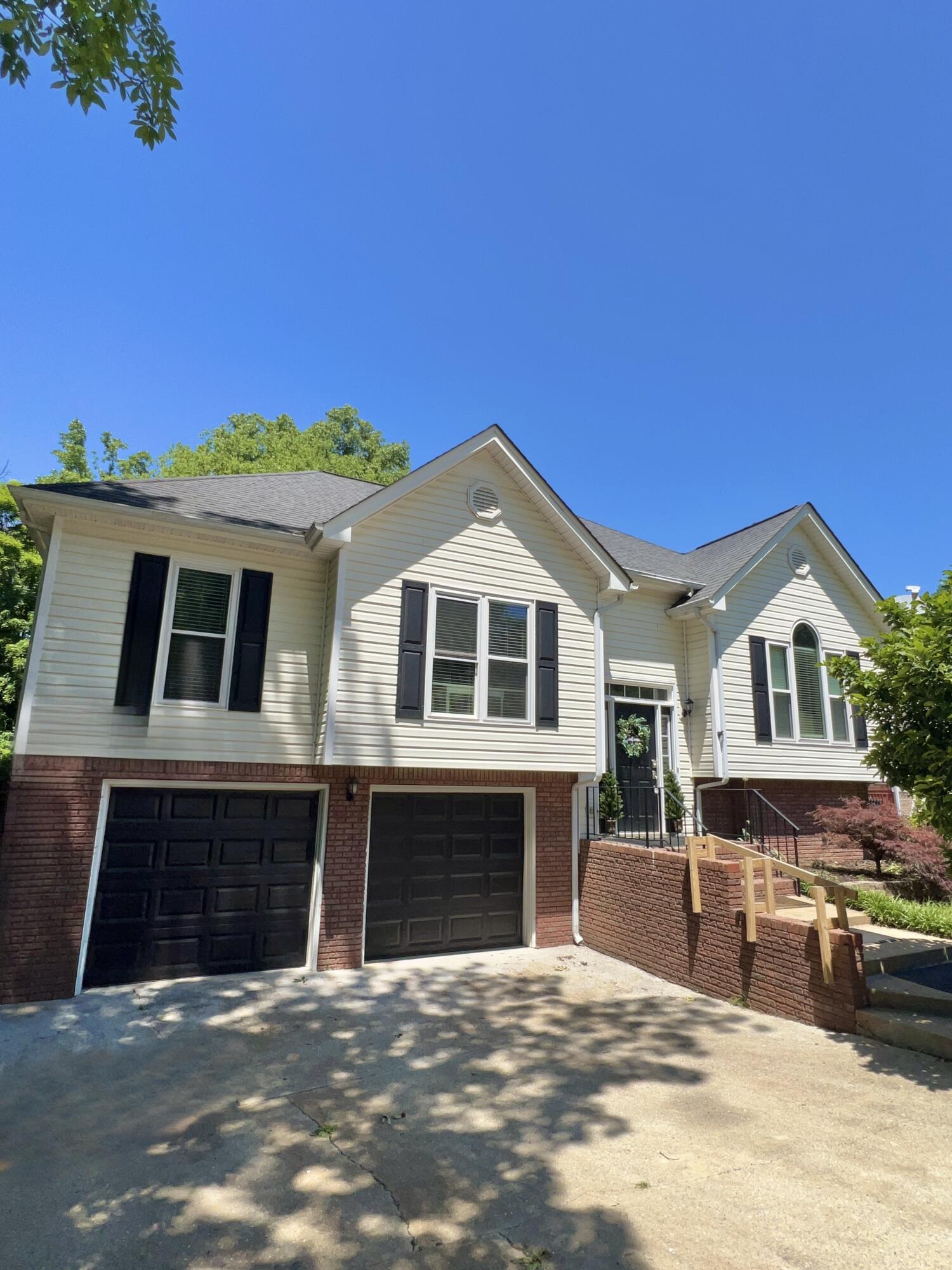 5515 Misty Valley Drive Ooltewah, TN 37363 - Photo 2 of 37 IMG_7122