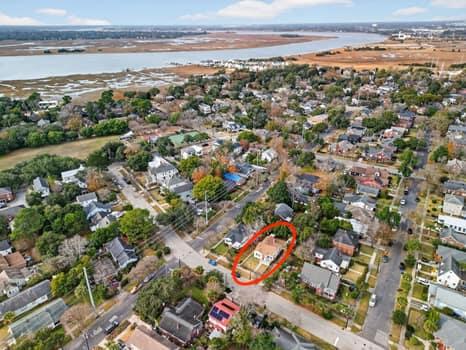 136 Maple Street Charleston, SC 29403 - Photo 40 of 40 large-019b673f-d8ef-7206-b78b-9fd13dc54c
