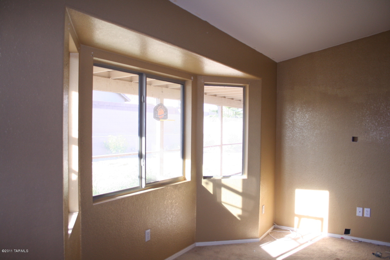 6575 West Harbin Ridge Way Tucson, AZ 85757 - Photo 13 of 16