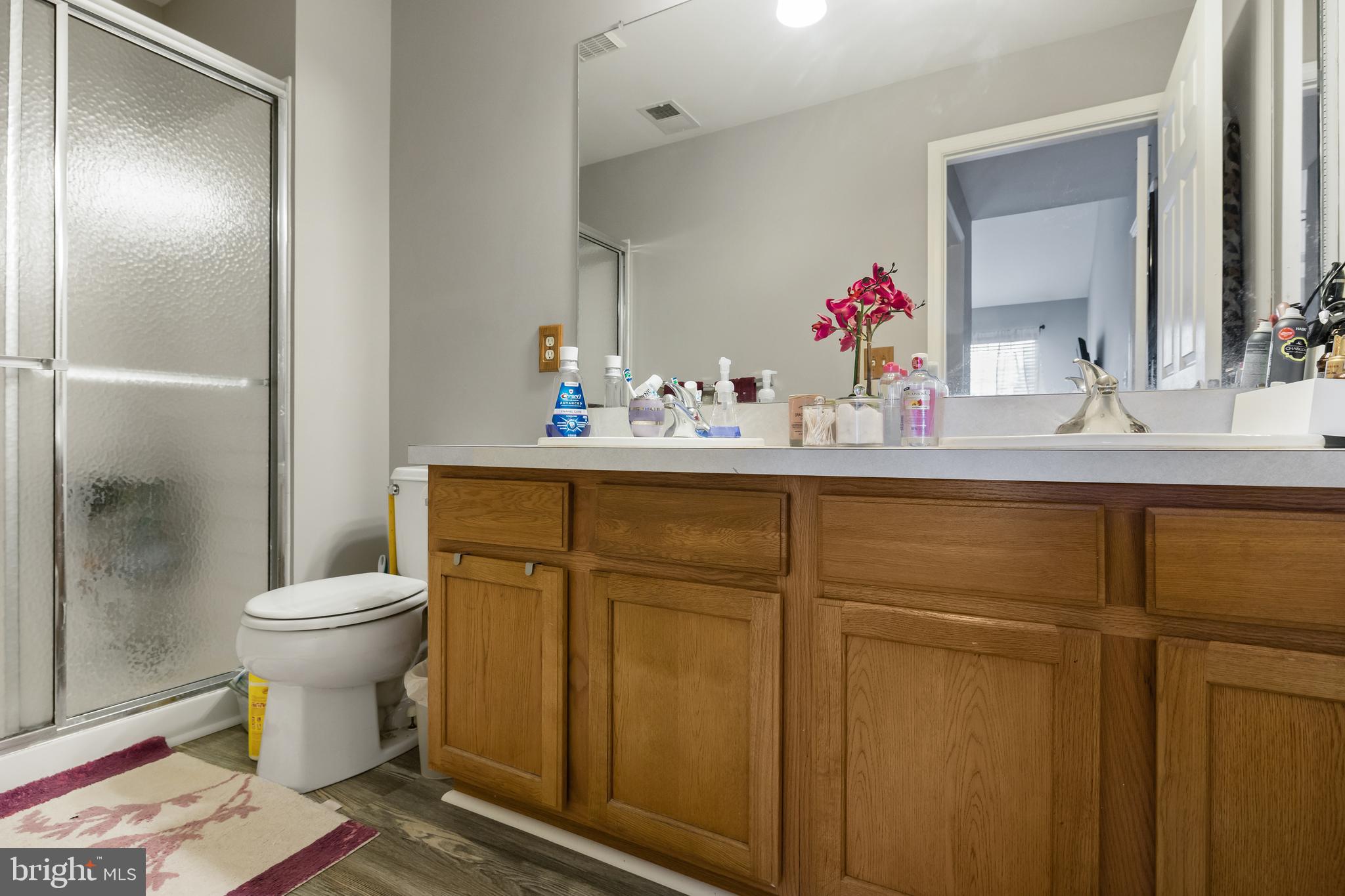 343 Harbour Boulevard Cinnaminson, NJ 08077 - Photo 8 of 20 Primary Bathroom