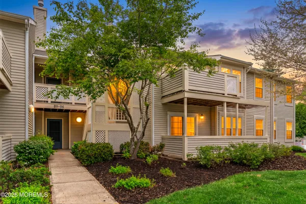 $365,000 | 94 Briarwood Court, Howell, NJ 07731