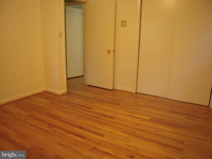 10610 Gorman Road Laurel, MD 20723 - Photo 6 of 20 Double closet space, ajoining bath.