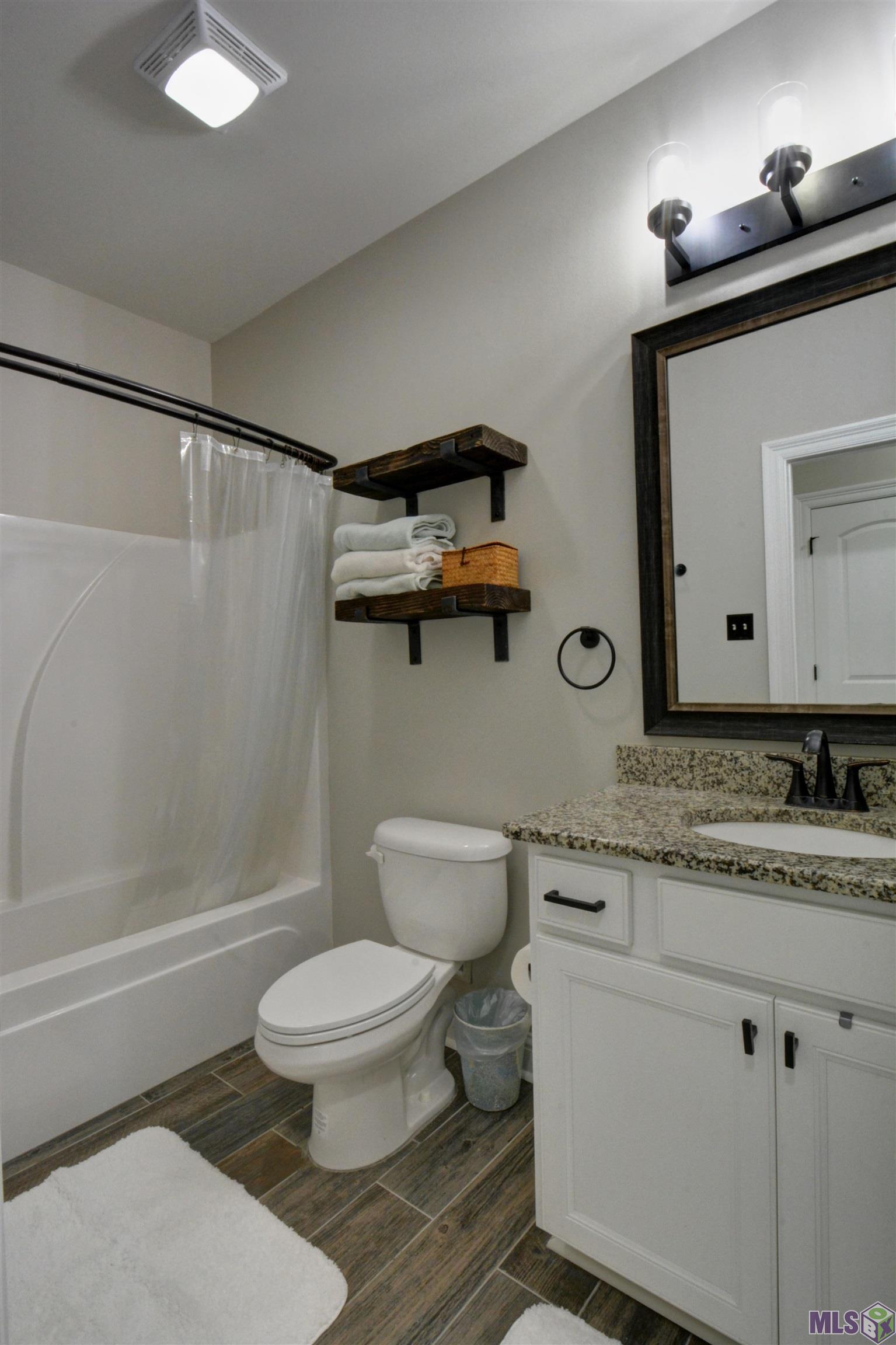 6151 Lake Edge Drive Baton Rouge, LA 70820 - Photo 12 of 27