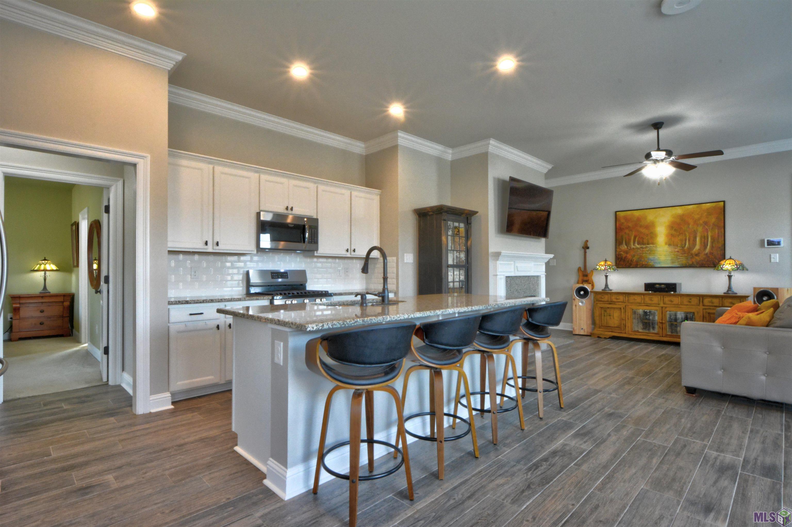 6151 Lake Edge Drive Baton Rouge, LA 70820 - Photo 5 of 27