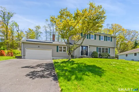 $499,000 | 120 Braeside Drive, Hamden, CT 06514