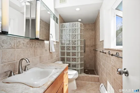 $499,000 | 120 Braeside Drive, Hamden, CT 06514