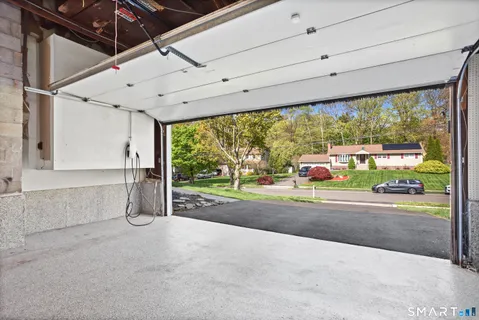 $499,000 | 120 Braeside Drive, Hamden, CT 06514