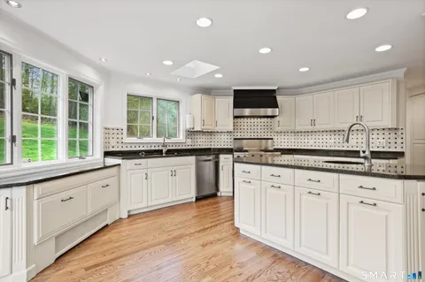 $499,000 | 120 Braeside Drive, Hamden, CT 06514