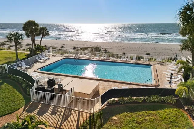 $698,000 | 627 Alhambra Road, Unit 604, Venice, FL 34285