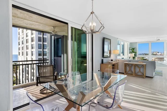 $698,000 | 627 Alhambra Road, Unit 604, Venice, FL 34285