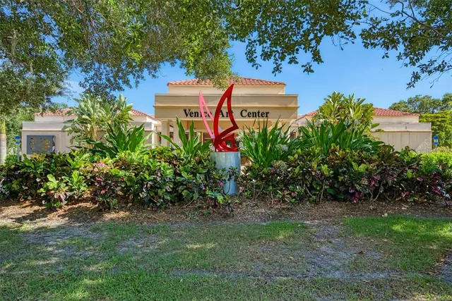 $698,000 | 627 Alhambra Road, Unit 604, Venice, FL 34285