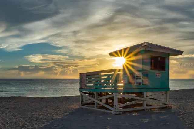 $698,000 | 627 Alhambra Road, Unit 604, Venice, FL 34285