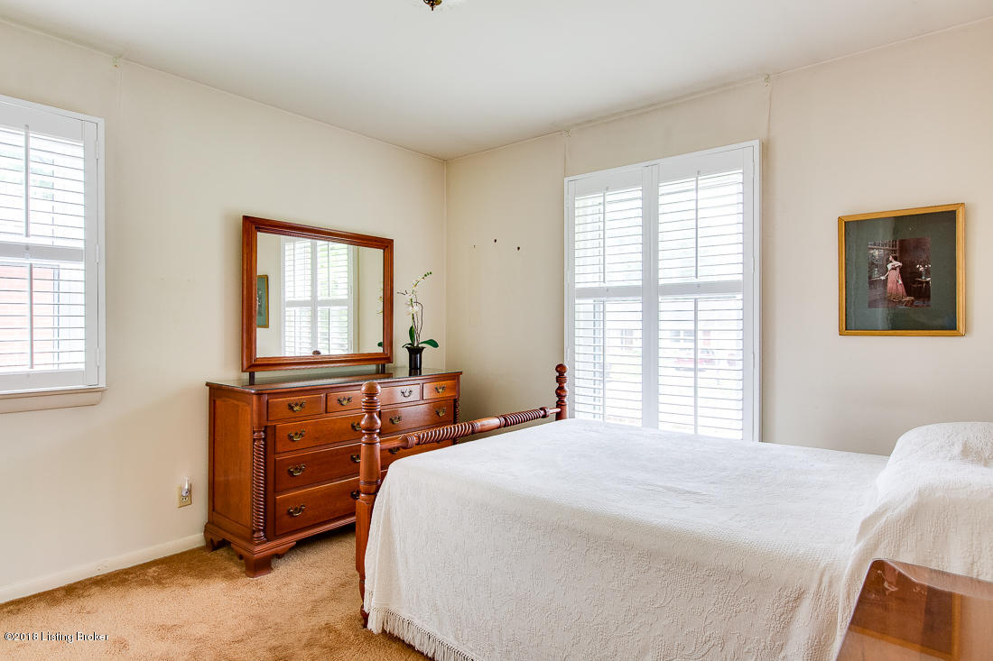 3817 Chatham Road Louisville, KY 40218 - Photo 17 of 26 Large window with plantation shutters
