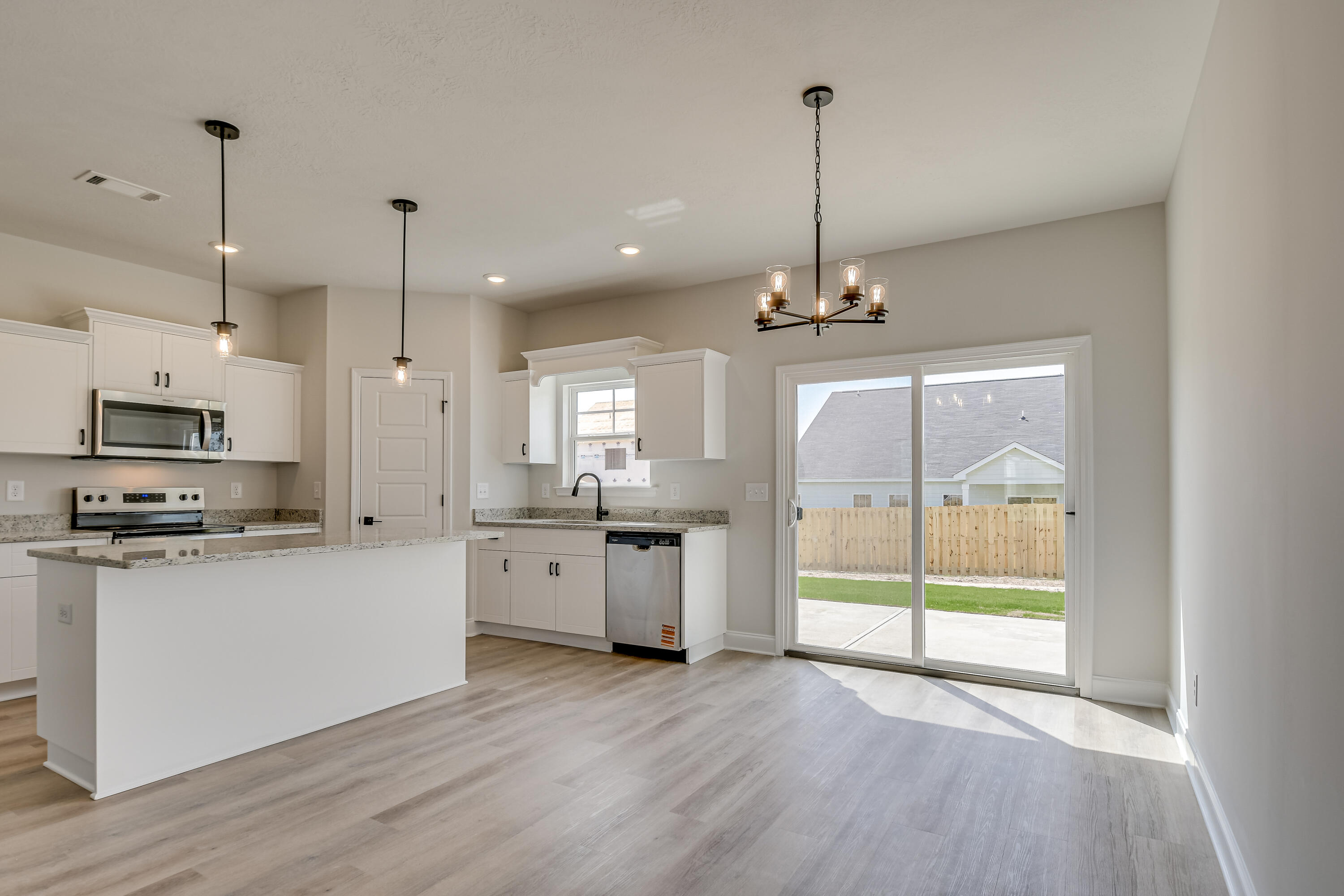 1663 Pine Ridge Drive North Hephzibah, GA 30815 - Photo 10 of 34 Stock Photo