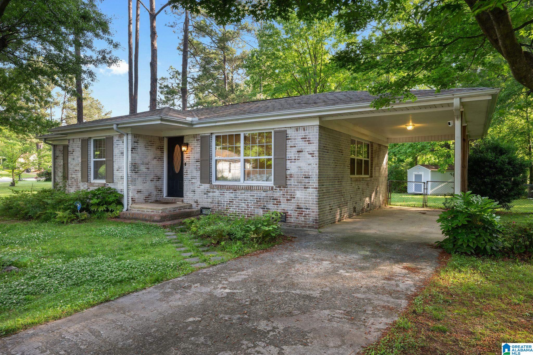 133 Stoneview Road Birmingham, AL 35210 - Photo 3 of 26 Gallery Image 3