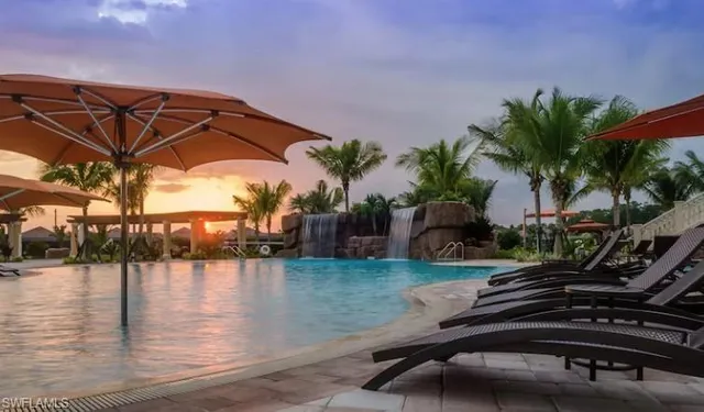 $2,350 | 9554 Trevi Court, Unit 4737, Naples, FL 34113