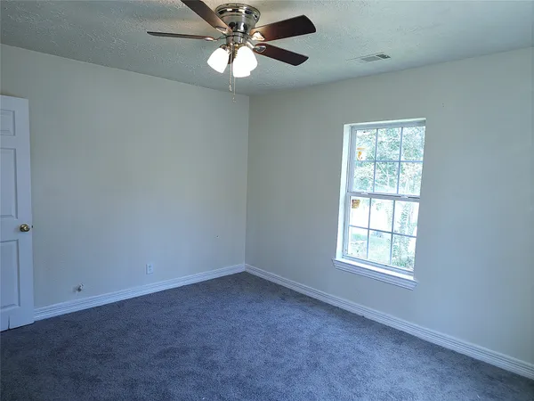 $175,000 | 1003 West Hart Avenue, Pasadena, TX 77506