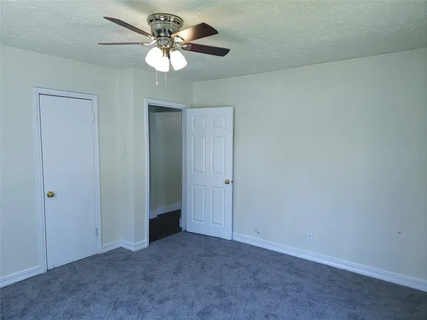 $175,000 | 1003 West Hart Avenue, Pasadena, TX 77506