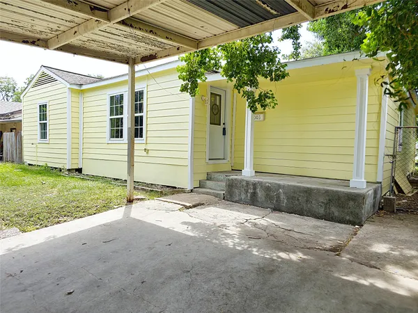 $175,000 | 1003 West Hart Avenue, Pasadena, TX 77506