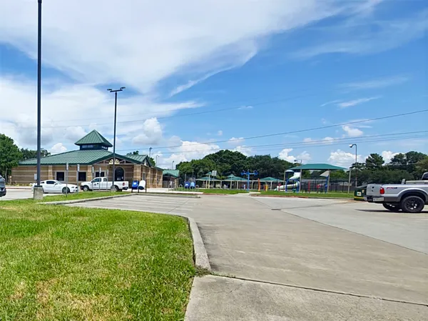 $175,000 | 1003 West Hart Avenue, Pasadena, TX 77506