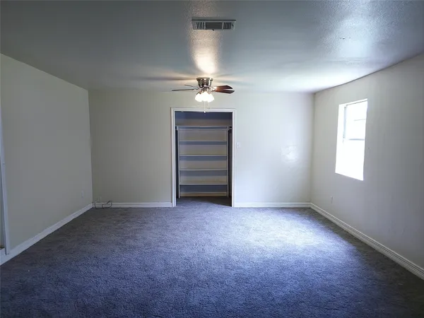 $175,000 | 1003 West Hart Avenue, Pasadena, TX 77506