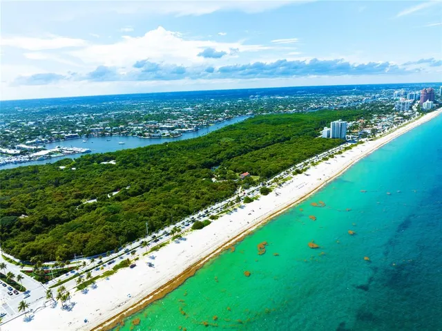 $2,100 | 3000 East Sunrise Boulevard, Unit 6D, Fort Lauderdale, FL 33304