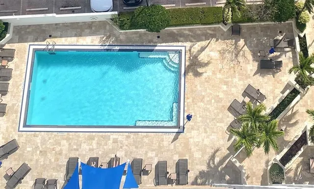 $2,100 | 3000 East Sunrise Boulevard, Unit 6D, Fort Lauderdale, FL 33304