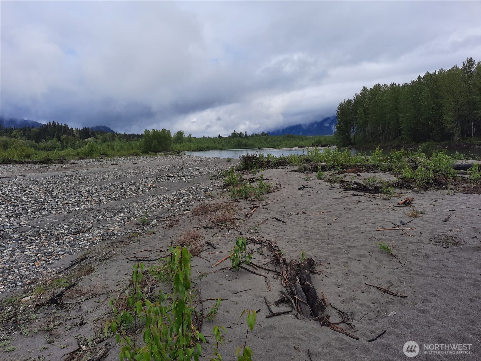 0 Concrete Sauk Valley Road Concrete, WA 98237 - Photo 4 of 7 a view of lake with mountain in the back