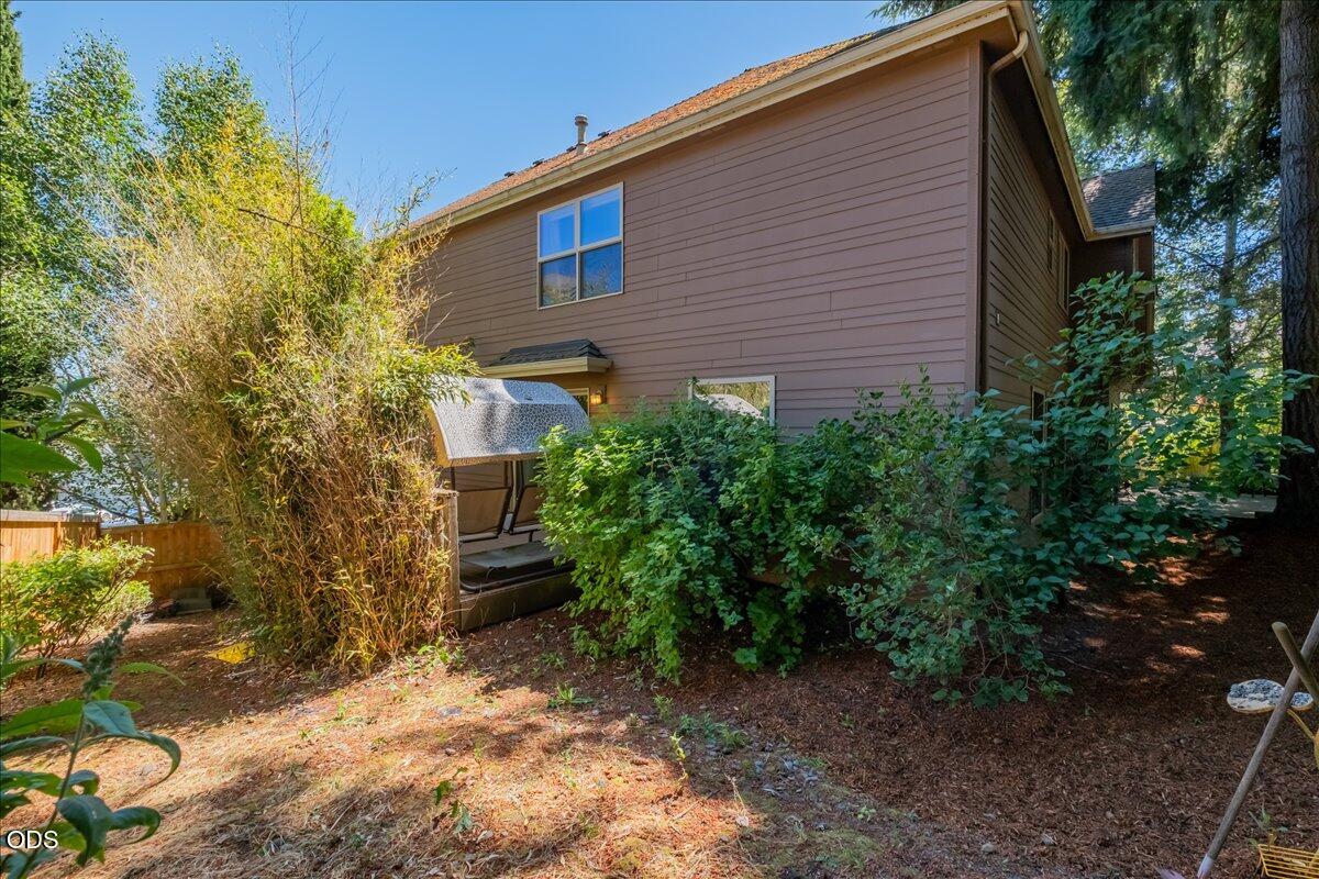 2448 Northwest Violet Avenue Albany, OR 97321 - Photo 43 of 46