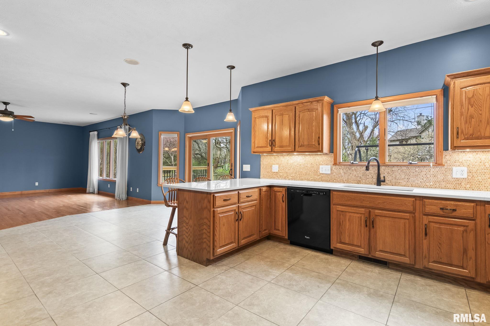 3924 Surry Pl Lane Springfield, IL 62711 - Photo 14 of 53