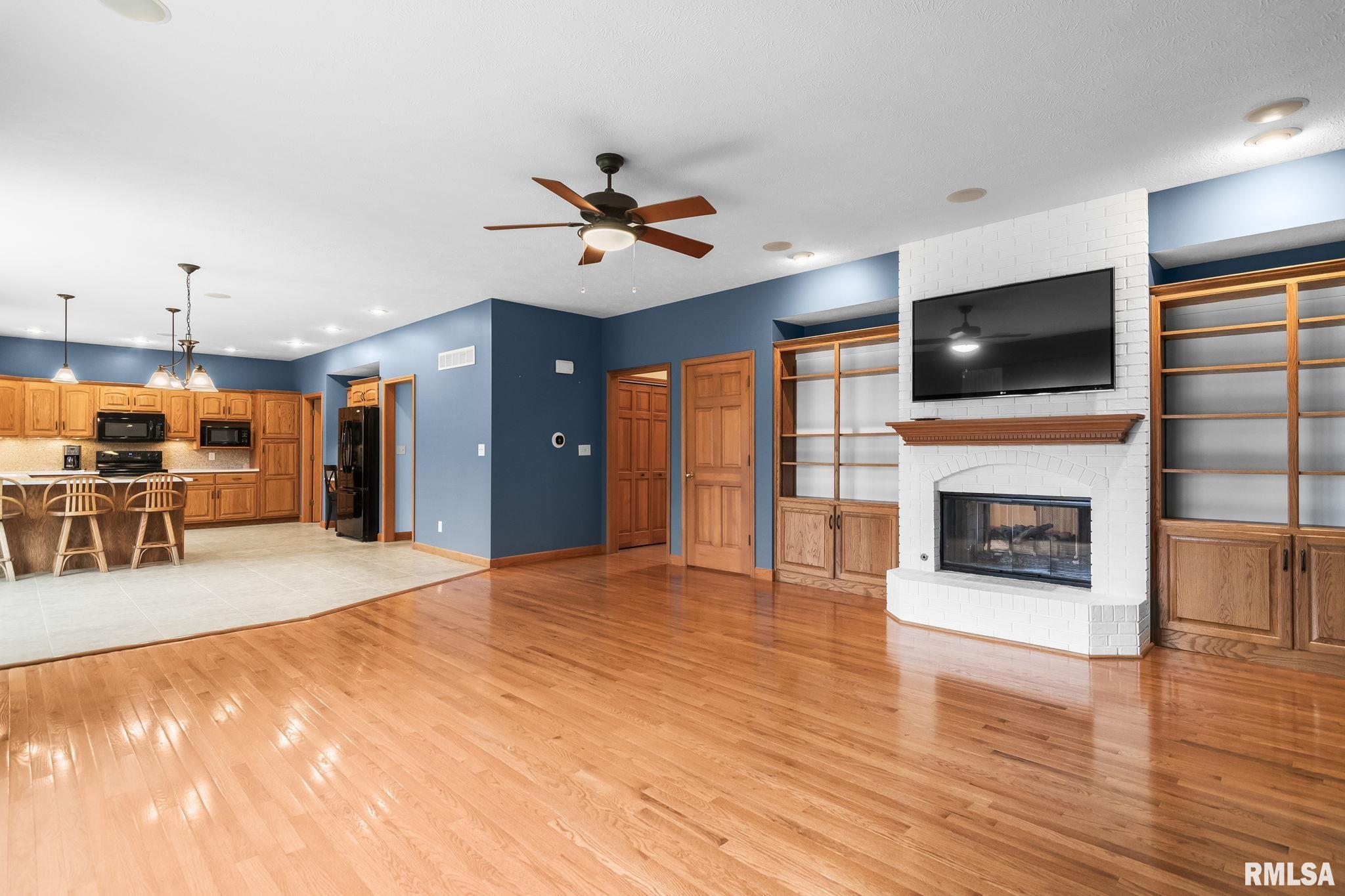 3924 Surry Pl Lane Springfield, IL 62711 - Photo 19 of 53