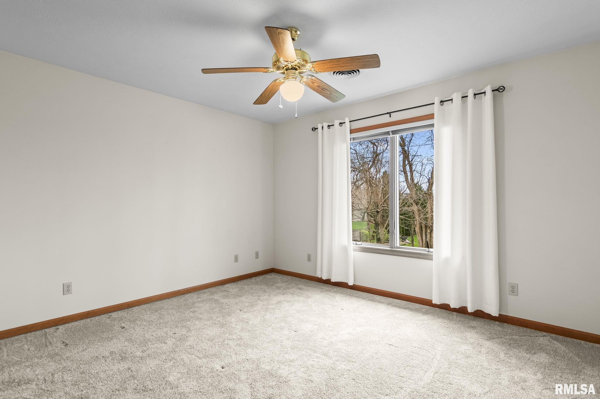 3924 Surry Pl Lane Springfield, IL 62711 - Photo 30 of 53