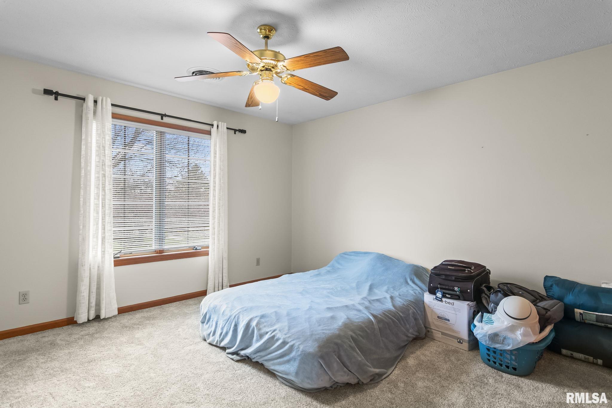 3924 Surry Pl Lane Springfield, IL 62711 - Photo 33 of 53