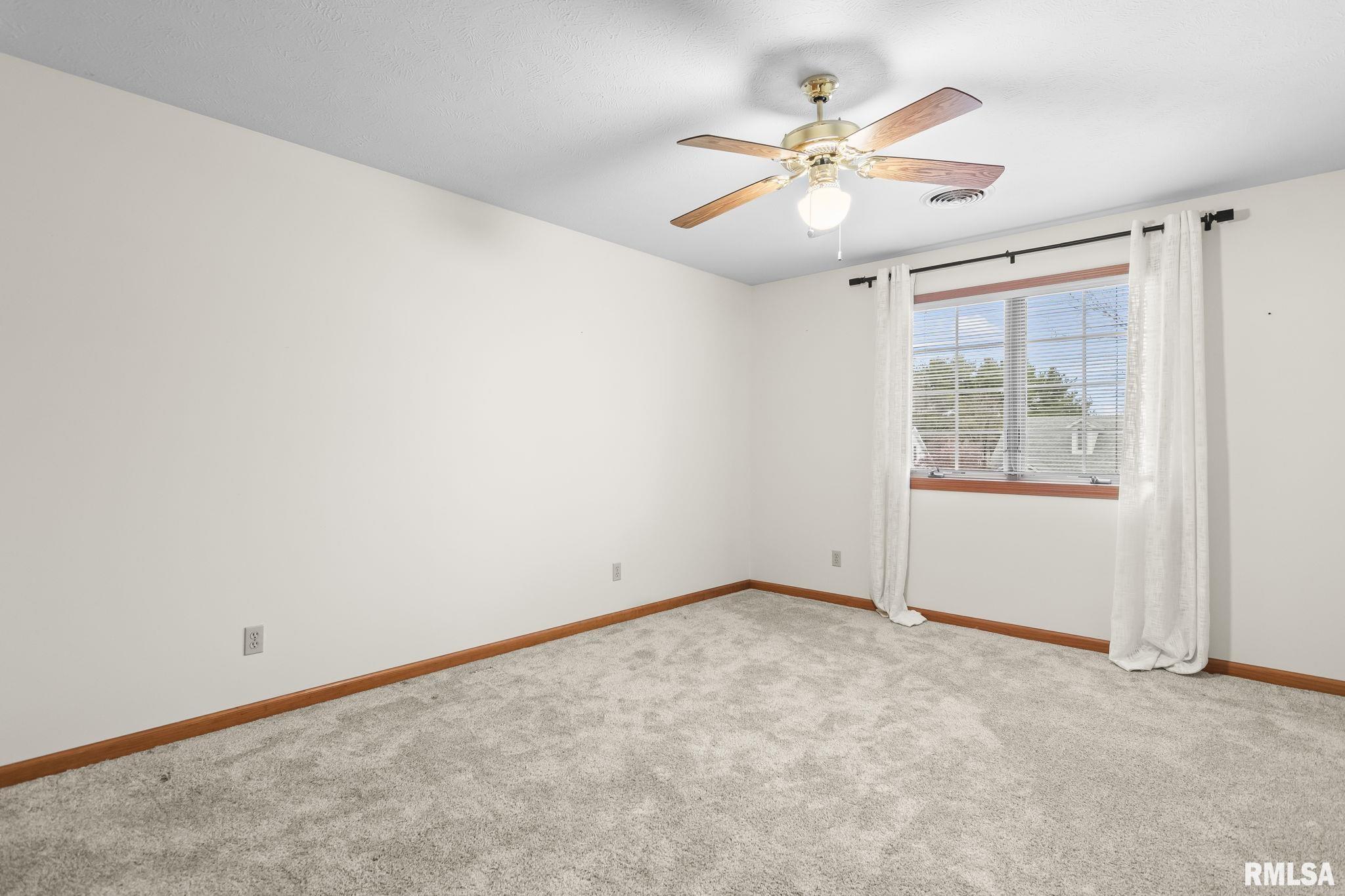 3924 Surry Pl Lane Springfield, IL 62711 - Photo 35 of 53